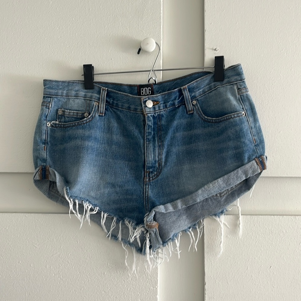 Urban Outfitters cut off shorts